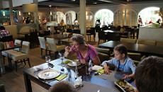 Uniek: De kids eten gratis mee!
