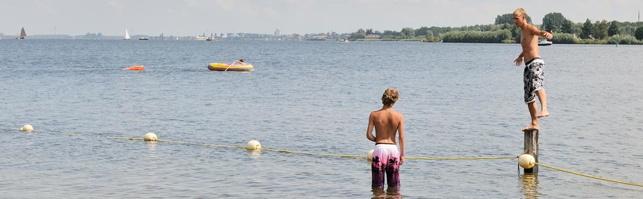 Spelen in het water
