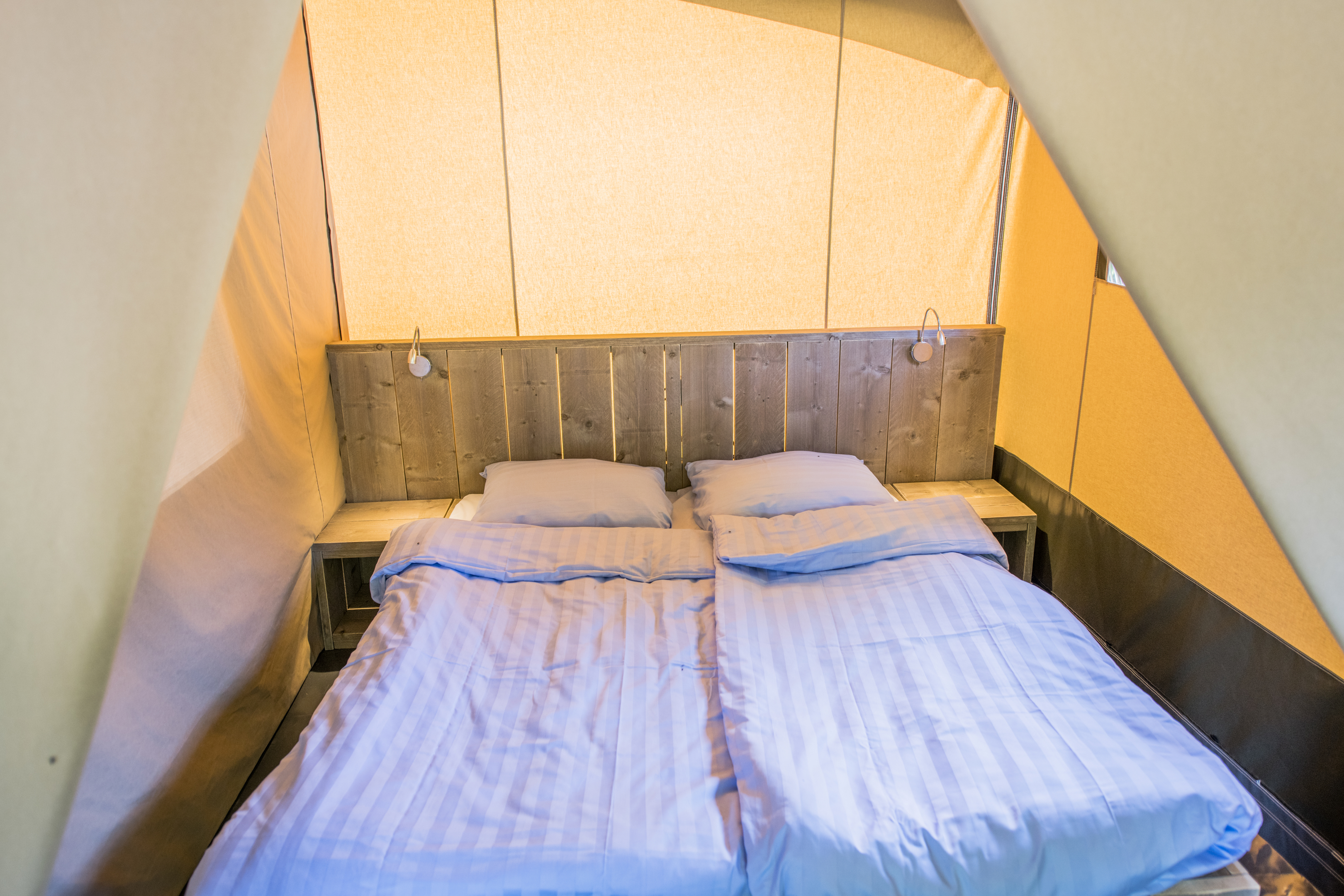 Glampingtent de Meeuw